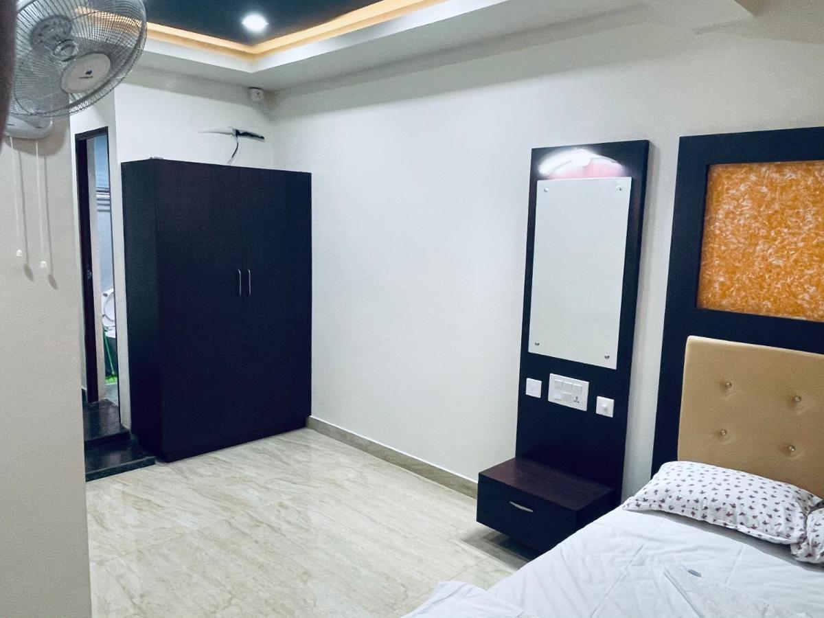 Hotel Bassac Residency à Changanācheri Extérieur photo